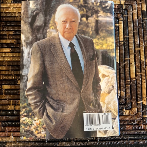 David McCullough '1776' Hardcover Book - Picture 2 of 2